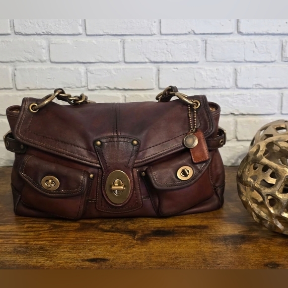 Coach Legacy 65th 11128 Rich Saddle Patina - Picture 4 of 14